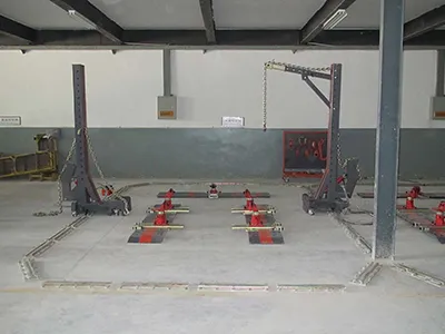 Banc de redressage de châssis de carrosserie (système de traction au sol)